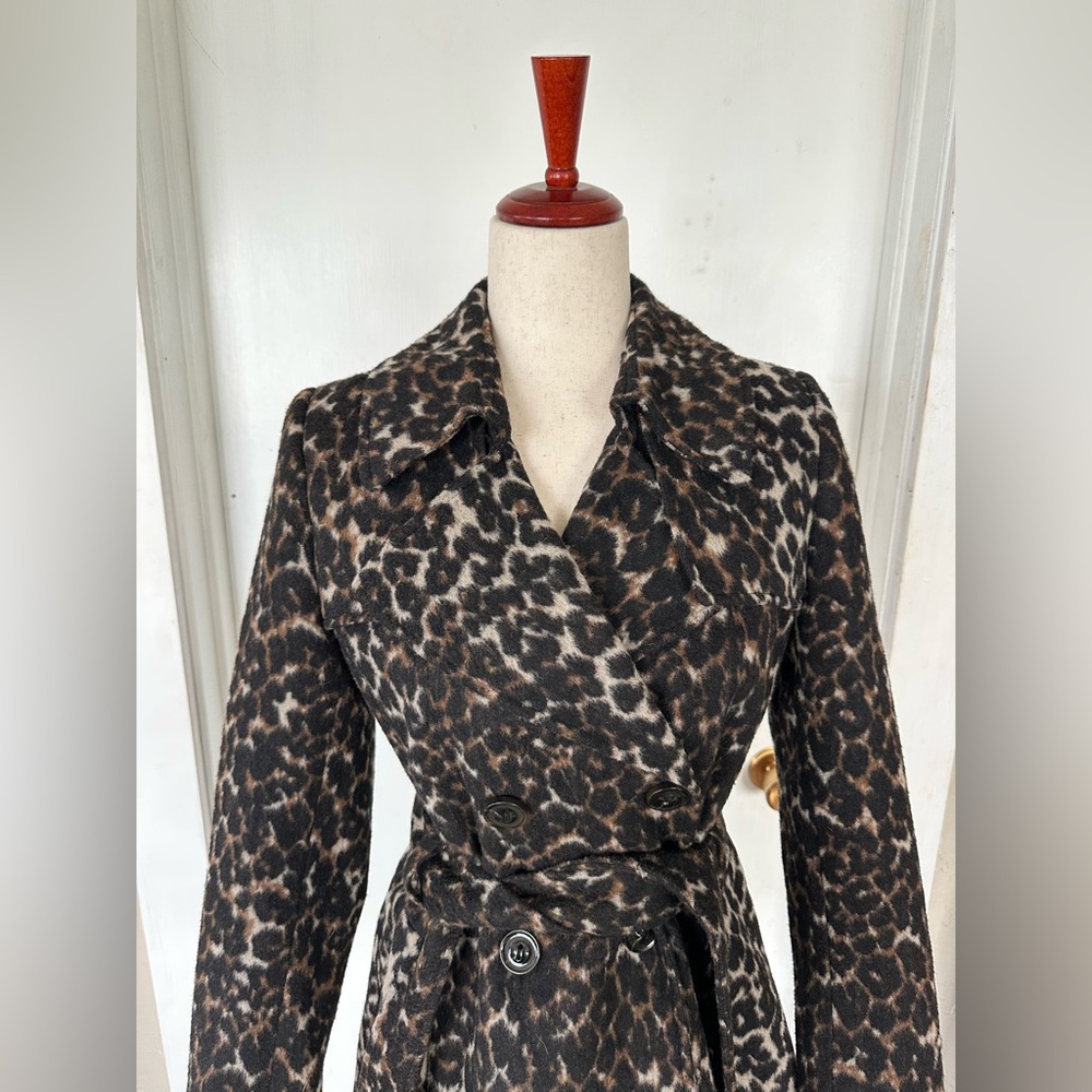 Via Spiga Wool Blend Leopard Animal Print Double Breasted Pea Coat Size 4 - Picture 2 of 9